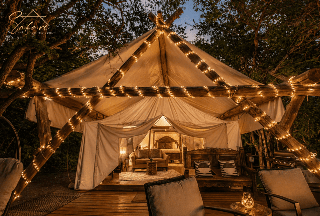 Spicewood Treehouse Safari Tent - Luxury Glamping